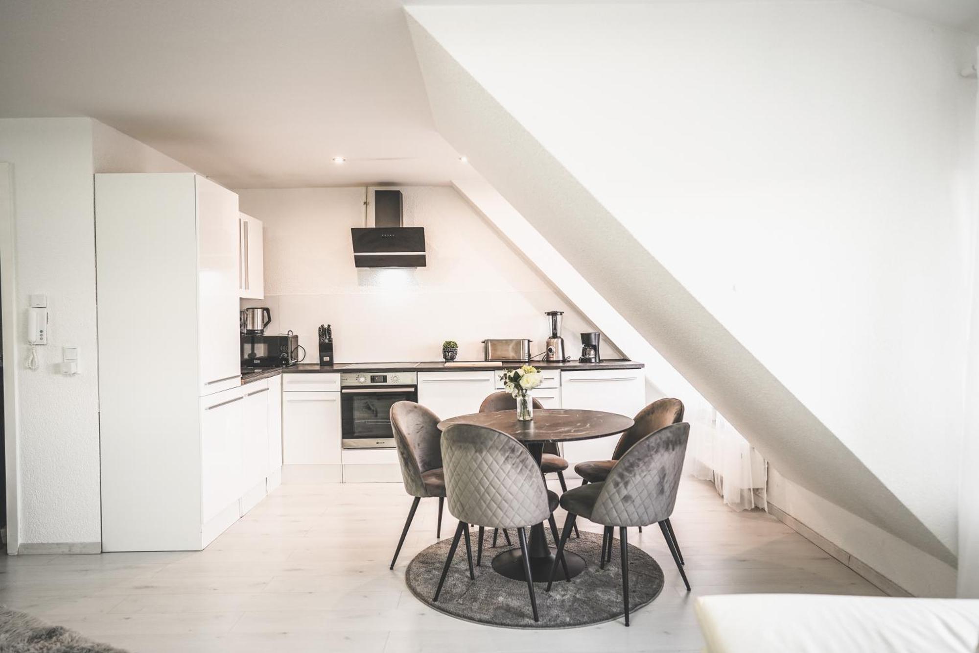 Luxus Maisonette Am See, Wehome Premium * Sankt Leon-Rot