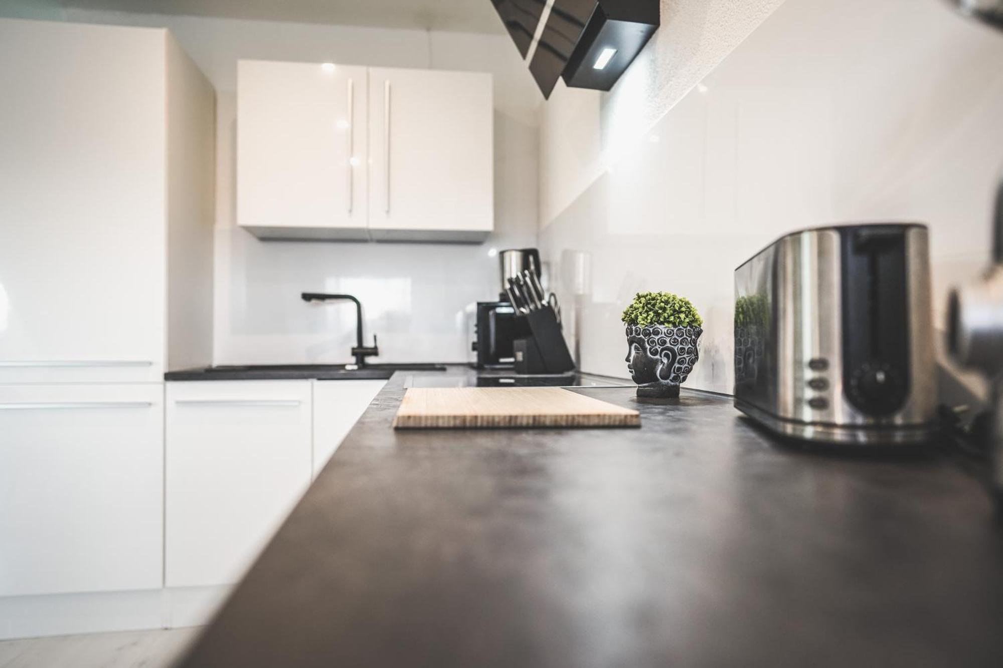 Apartment Luxus Maisonette Am See, Wehome Premium
