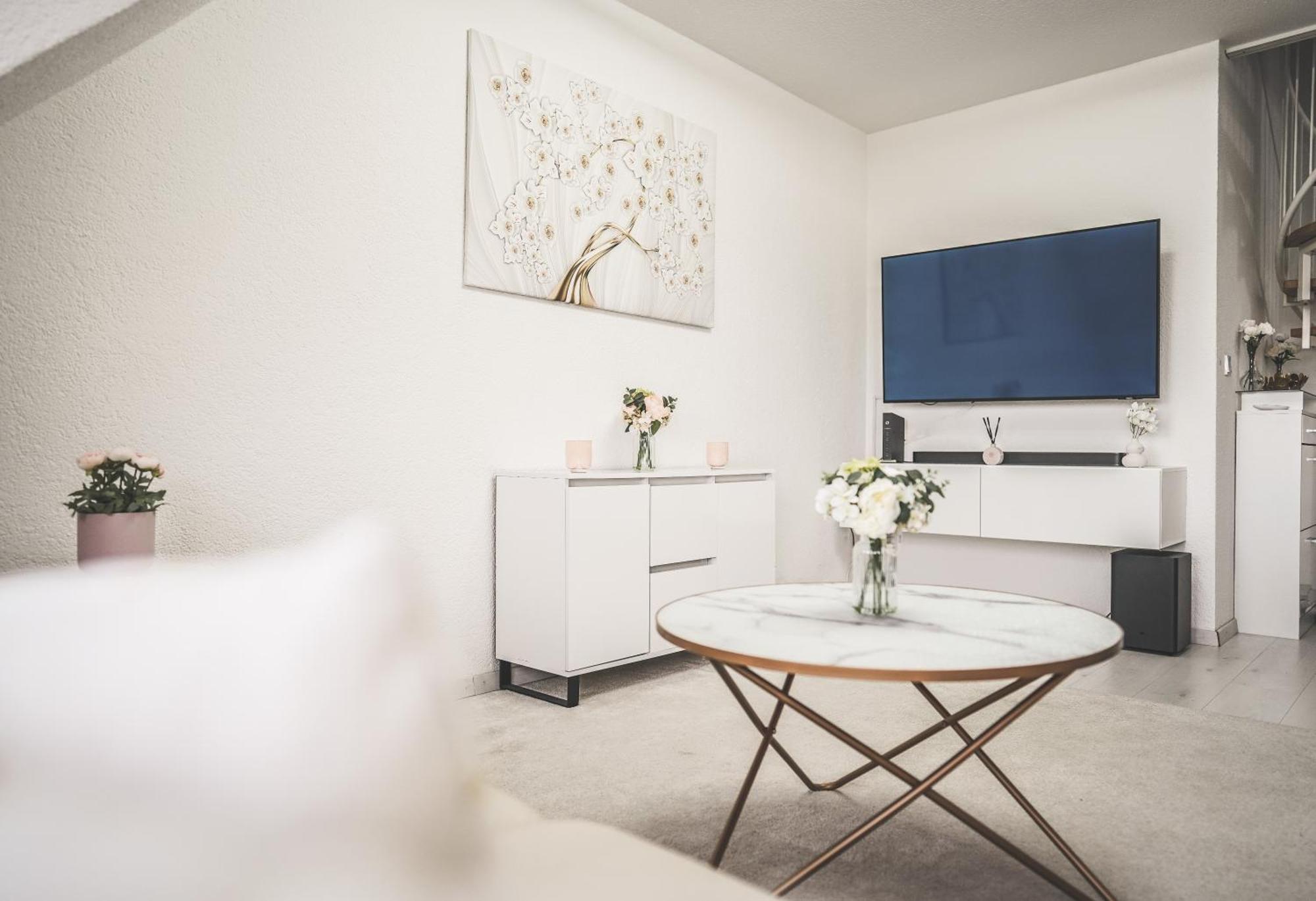 Luxus Maisonette Am See, Wehome Premium * Sankt Leon-Rot